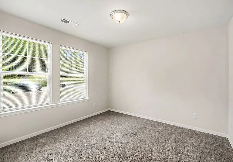 13433 Circle Dr — Photo 6