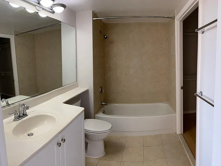 851 N Glebe Rd #1313 — Photo 10