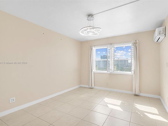 3rd image of 3201 NE 14th Street Cswy APT 807