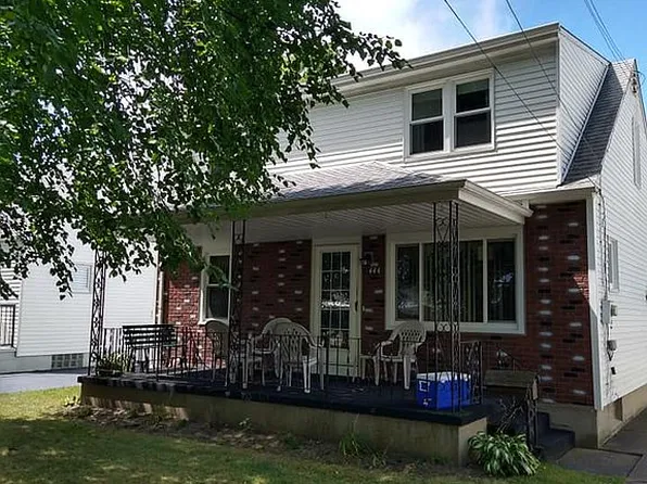 444 74th St, Niagara Falls, NY 14304