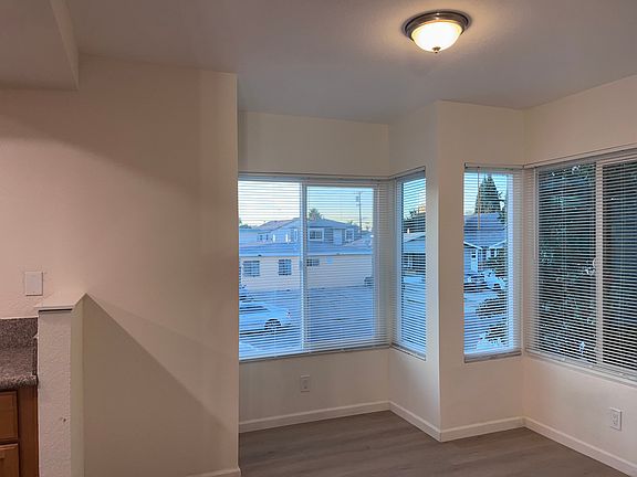 5th image of 4029 Chamoune Ave