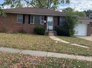 9320 Sterling Pl, Saint Louis, MO