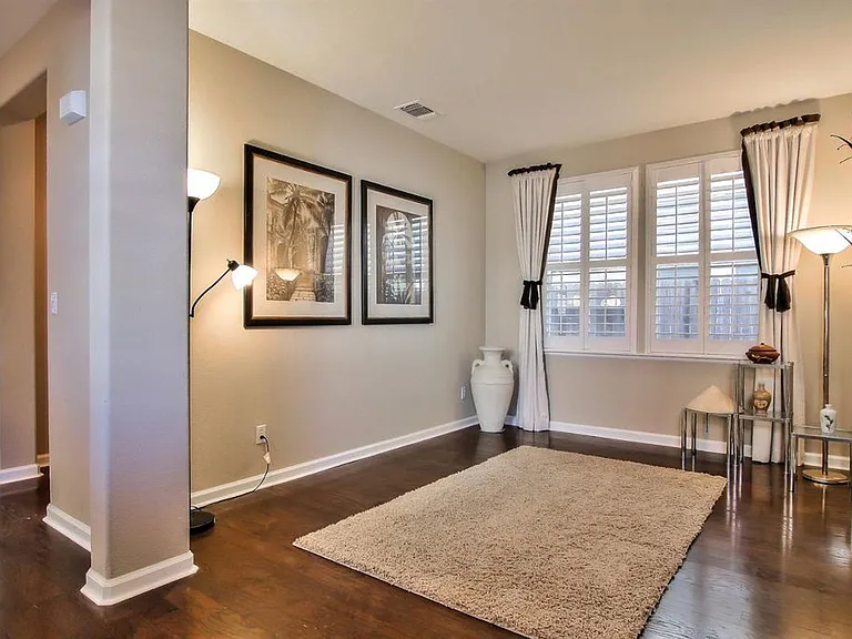 1796 Mammoth Way — Photo 4
