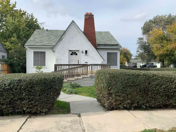 703 8th Ave S, Nampa, ID 83651