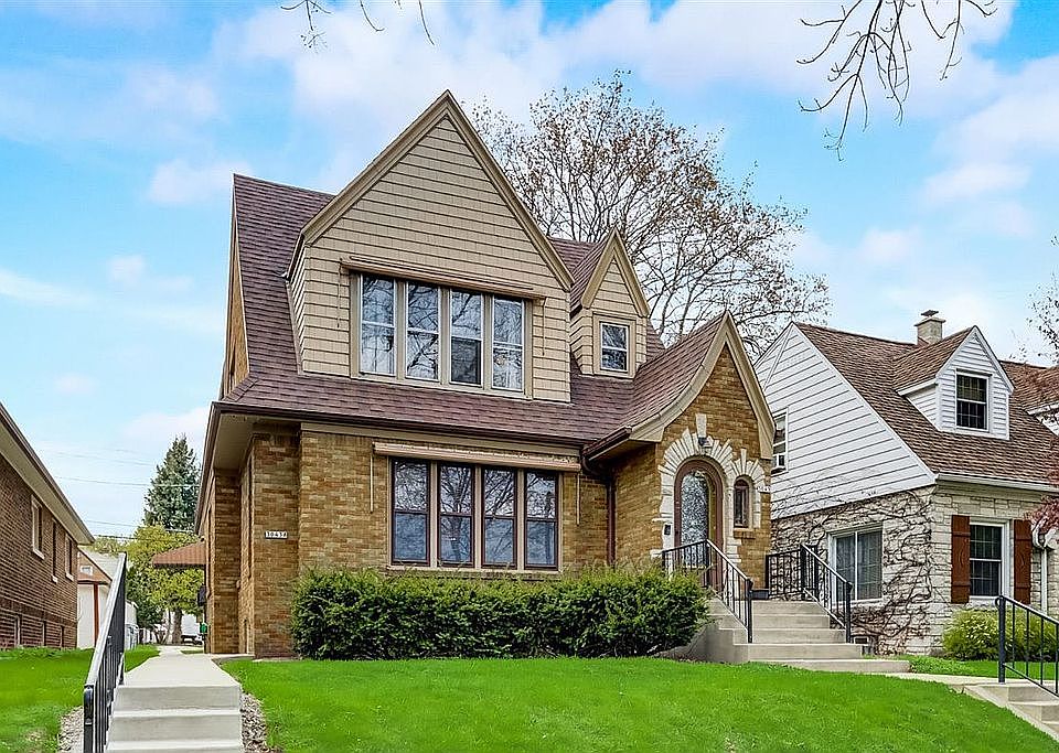 Looks like SFR but is duplex