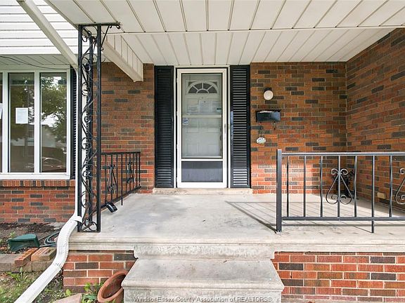 3rd image of 9966 Asgard Rd