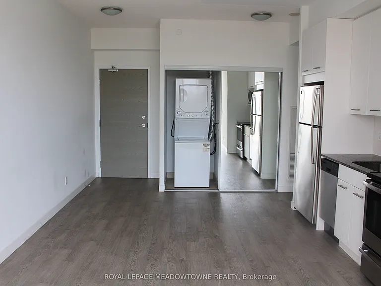 2055 Danforth Ave #804 — Photo 6
