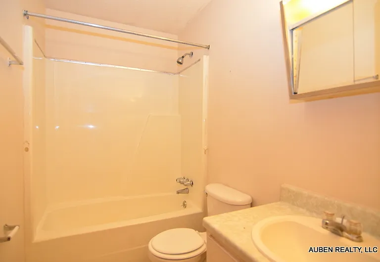 2311 Walden Dr #E1 — Photo 4