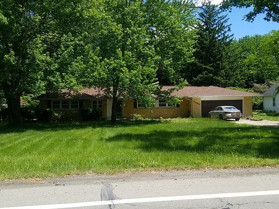 5th image of 9090 S Main St