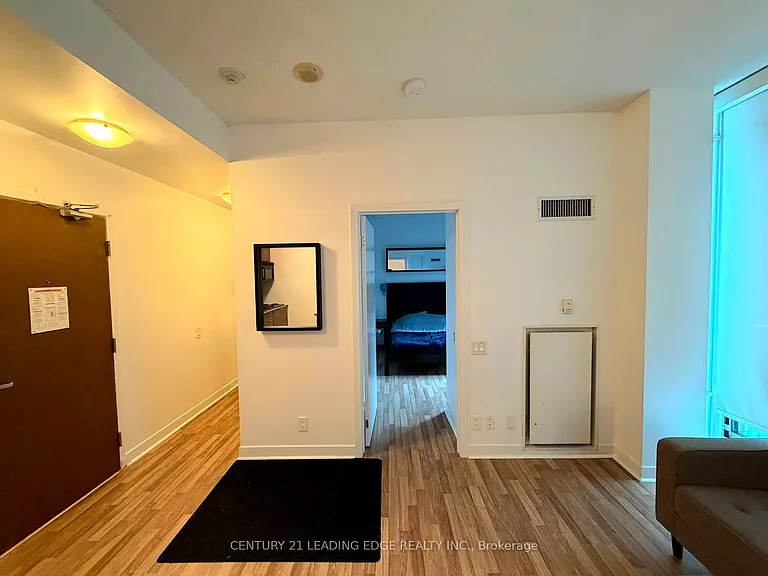 8 Colborne St #2202 — Photo 5