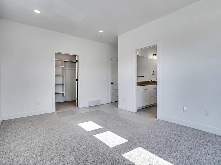 8363 S Durham St — Photo 10