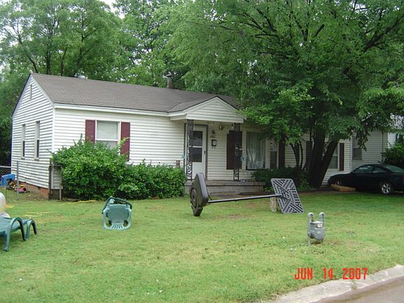 2nd image of 2400 NW 40th St