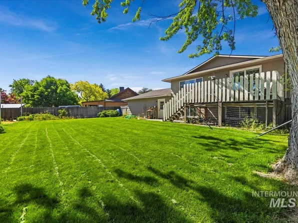 5670 N Kercliffe Ct, Boise, ID 83704