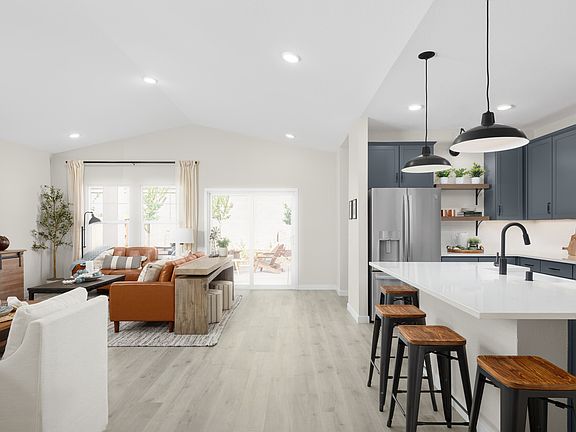 Soaring vaulted ceiling