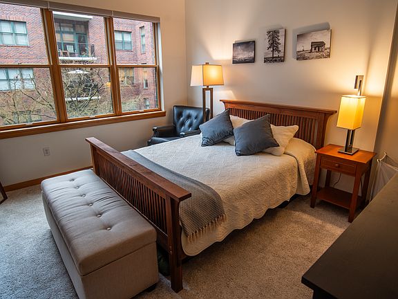 True bedroom