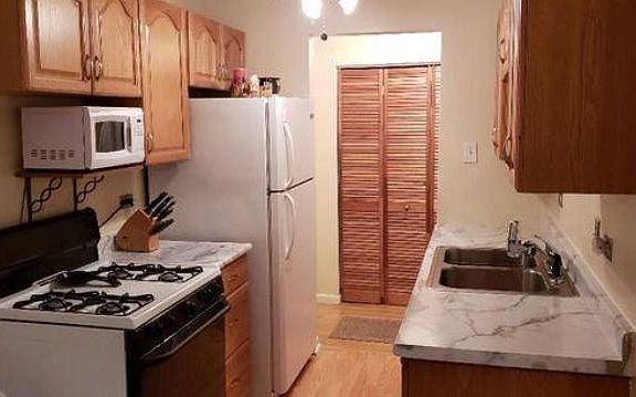 2nd image of 8000 Archer Ave APT 112