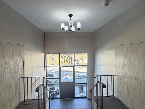 5th image of 1300 Springfield Ave #304