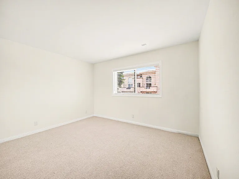 5224 Denny Ave #205 — Photo 29