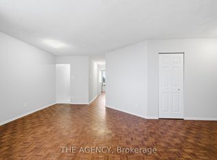 2350 Dundas St W #1003A, Toronto, ON M6P 4B1