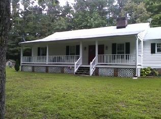 20307 Carson Rd, Dinwiddie, VA 23841