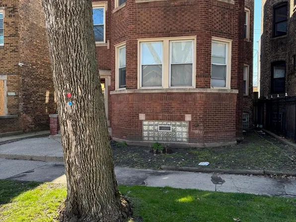 7644 S Cornell Ave, Chicago, IL 60649