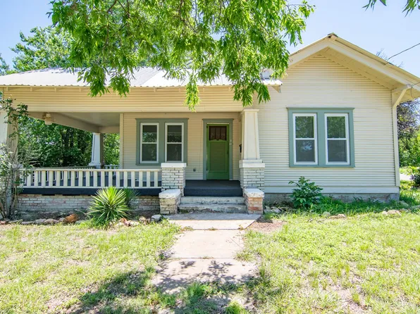 1620 Avenue D, Brownwood, TX 76801