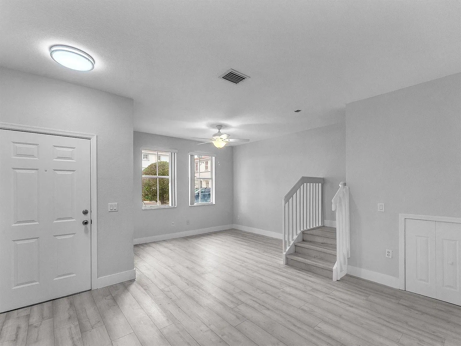 SW 159th Ave, Miramar — Photo 2