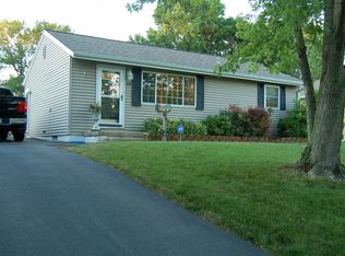 64 E Carroll Dr, Decatur, IL 62521