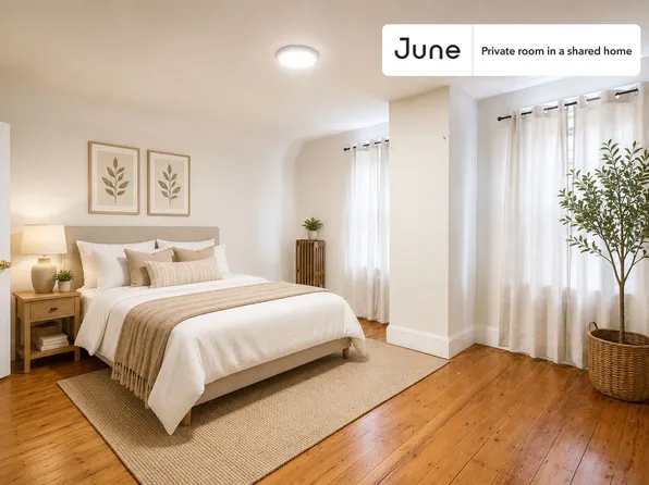 53 Sycamore St, Somerville, MA