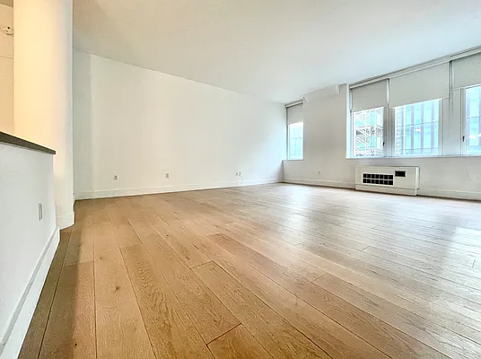 Rented by Brown Harris Stevens | media 6