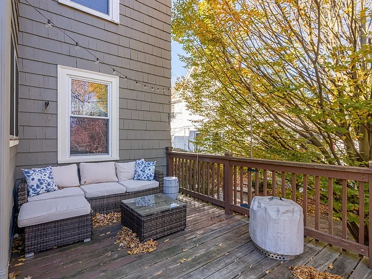 15 Batchelder St #15 — Photo 22