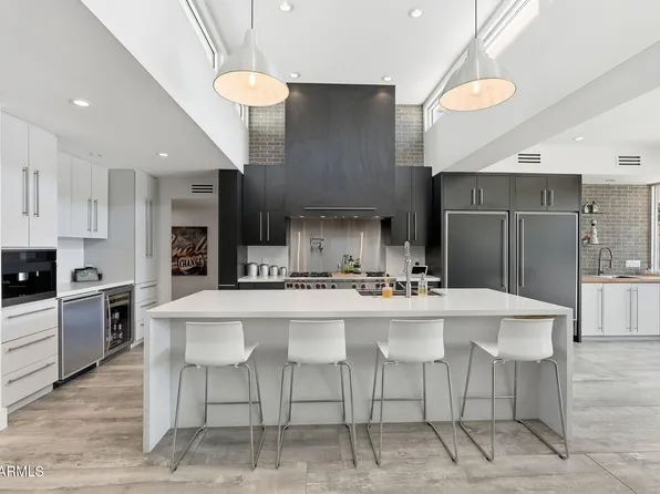 3007 N 56TH Street, Phoenix, AZ 85018