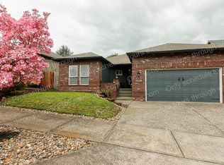 16109 SE Rural Ct, Portland, OR 97236