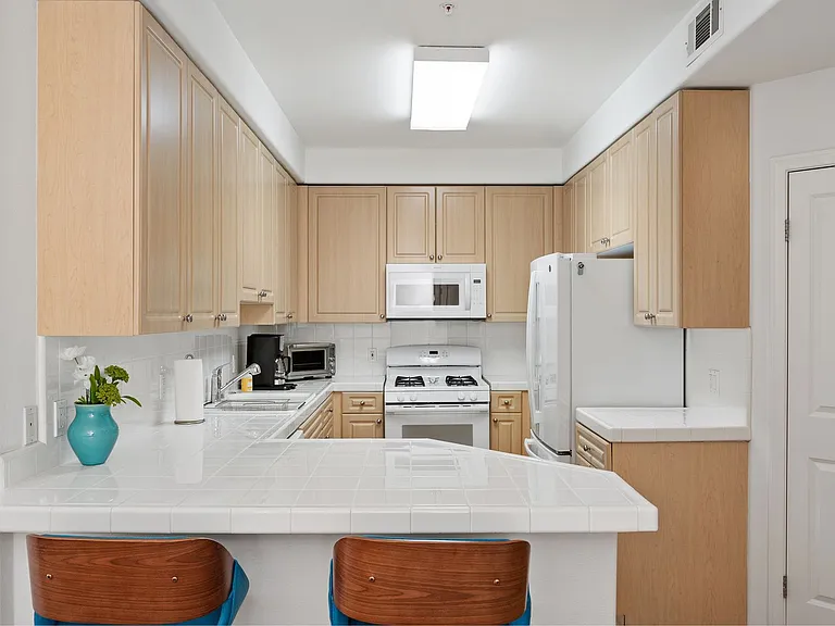 436 Poli St #308 — Photo 13