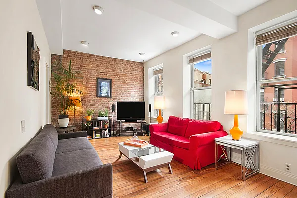 Sold by Corcoran | media 14