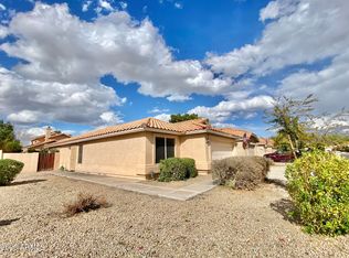 8022 W Paradise Dr, Peoria, AZ 85345