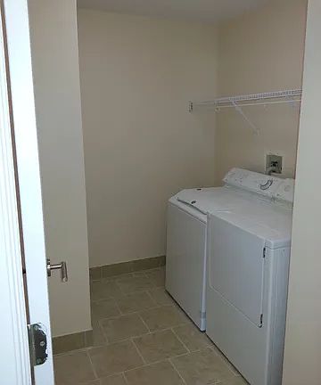 2nd image of 2834 N Greenwood Ave