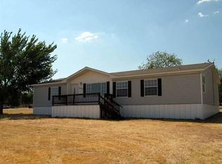 4001 Gary St, Cleburne, TX 76031