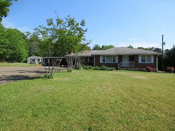 3rd image of 8664 Highway 166
