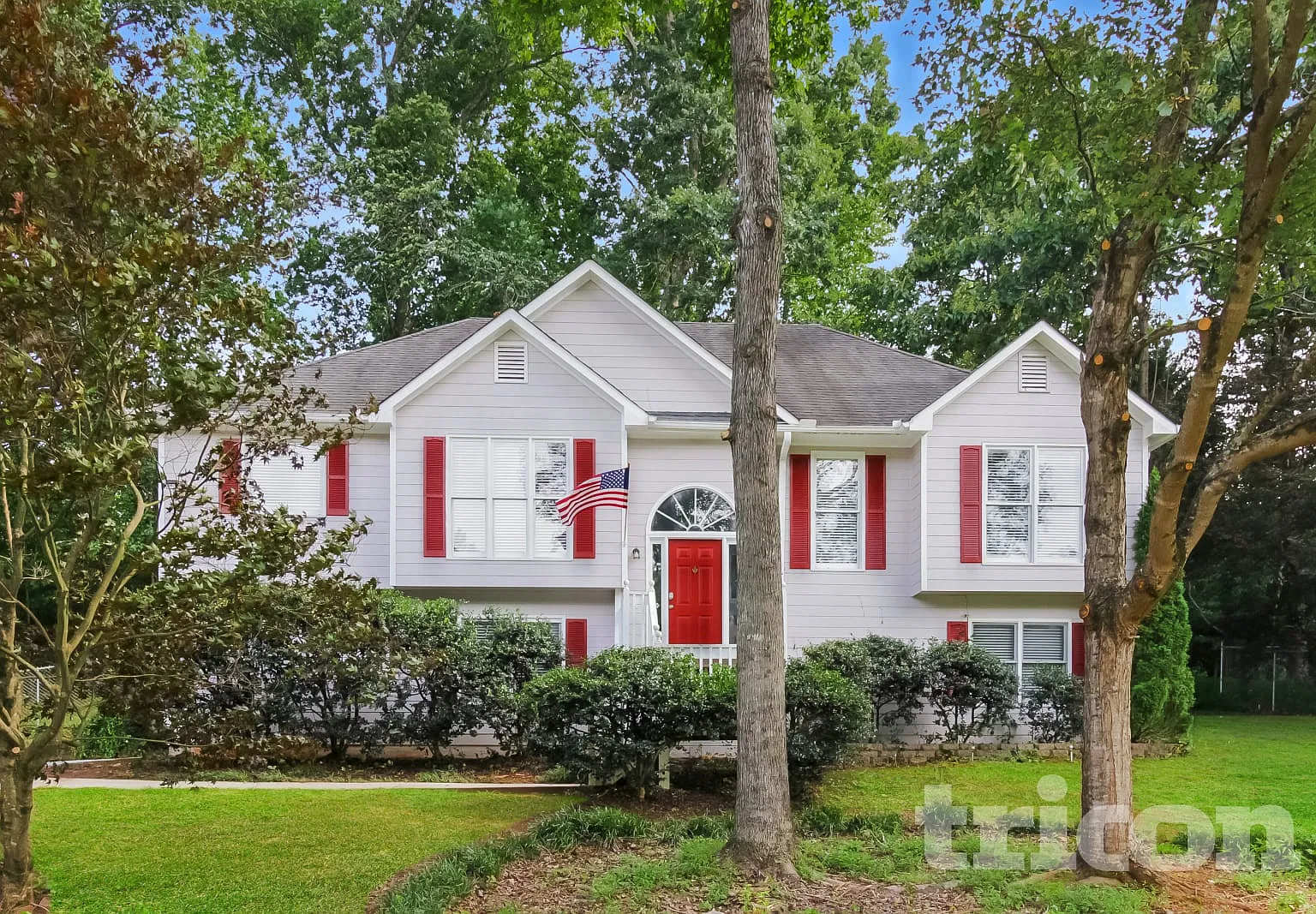 364 Legacy Park Lane Powder Springs GA — Photo 1