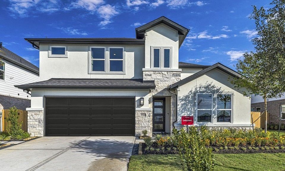 hj-tx-hou-trillium-17334-aster-falls-garage edit