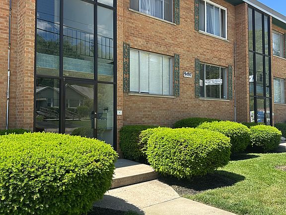2nd image of 9495 Reading Rd Unit 9
