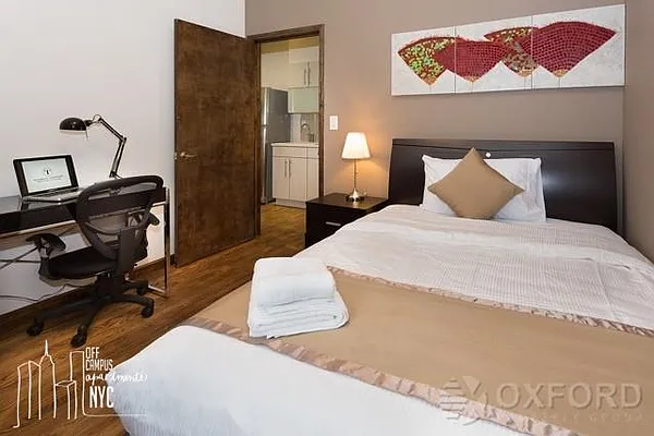 Rented by Oxford Property Group | media 10