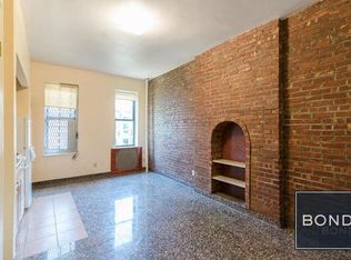215 E 110th St APT 2B, New York, NY 10029