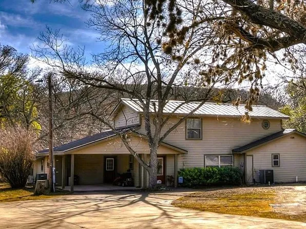 6496 N Highway 83, Leakey, TX 78873