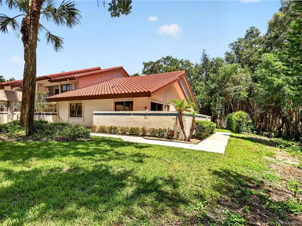 6041 SE Martinique Dr APT 104, Stuart, FL 34997