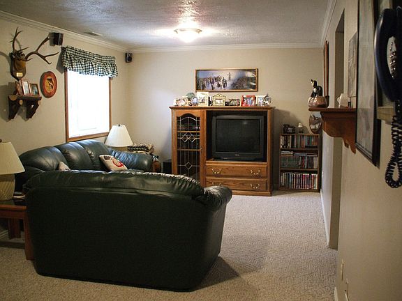 Basement Family Room 2