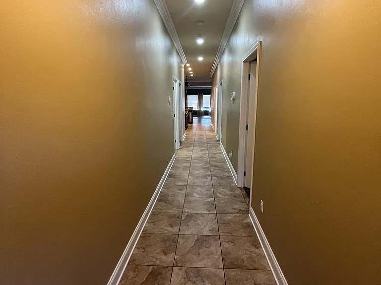 808 Pine Alley St — Photo 22