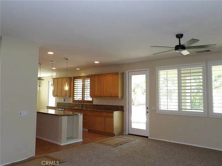 83420 Lightning Rd — Photo 7