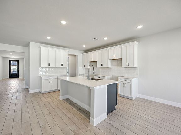 3rd image of 31235 Casanova Dr